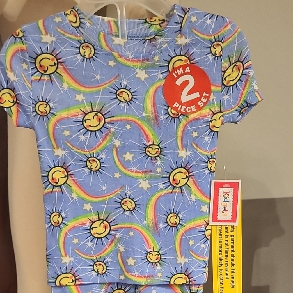 Kidgets Girls 2pc. Blue Pajama Set with Sun and Rainbow Design - Picture 3 of 7